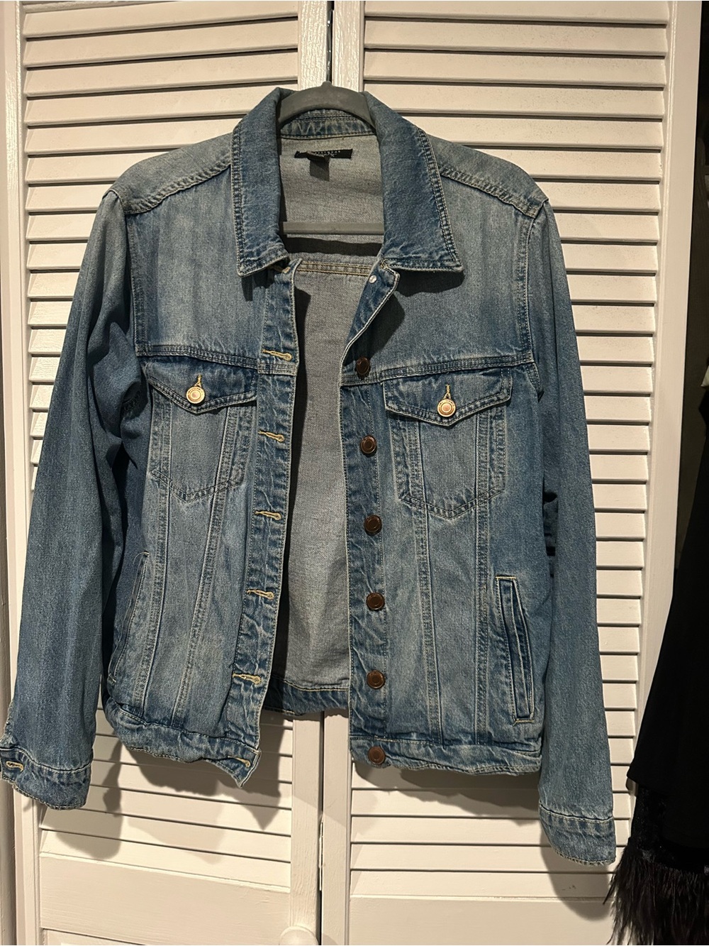 Streetwear Society Light Wash Blue Denim Jacket